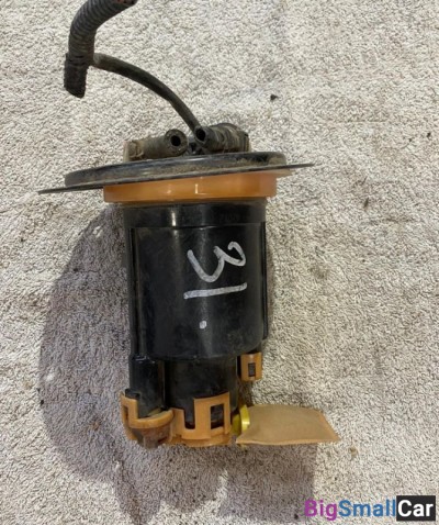 Насос топливный Mitsubishi Lancer Cedia 4G15 - купить Елшанке