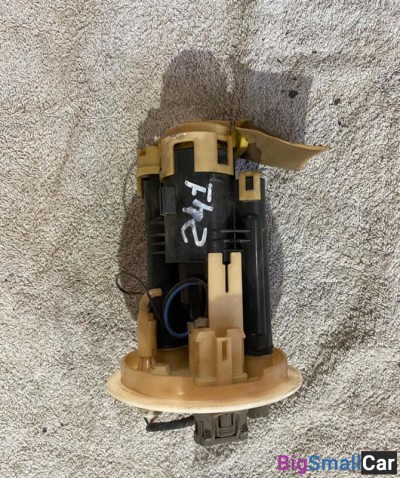 Насос топливный Mitsubishi Lancer Cedia - купить Елшанке