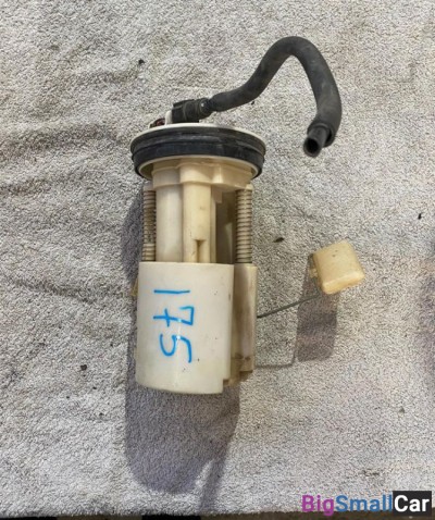 Насос топливный Nissan note HR-15 - купить Елшанке