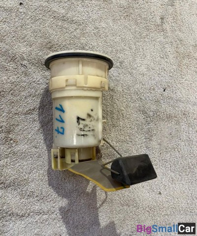 Насос топливный Тойота Камри Toyota Camry 30 - купить Елшанке