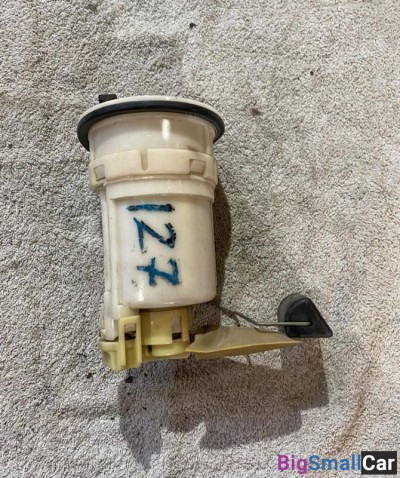 Насос топливный Toyota Camry 30 - купить Елшанке