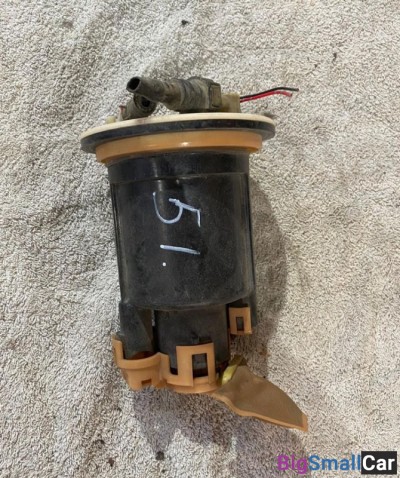 Насос топливный Mitsubishi LancerCedia - купить Елшанке