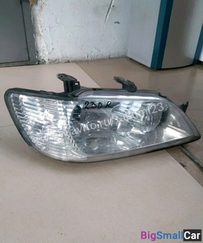 Фара правая на Митсубиси Лансер Цедия RH - купить Елшанке