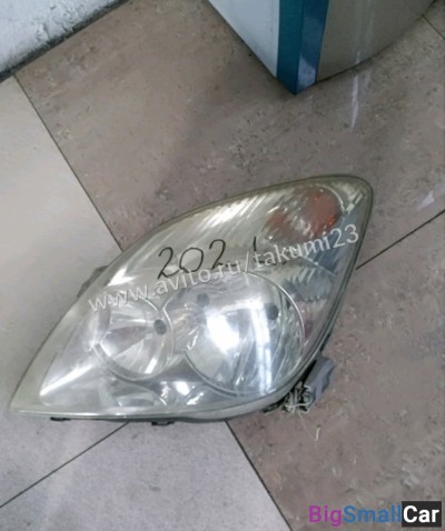 В наличии фара левая на Тойота Спасио - купить Елшанке