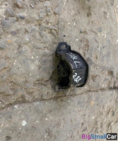 Подушка от двс левая Daewoo Nexia (дэу нексия) - купить Елшанке