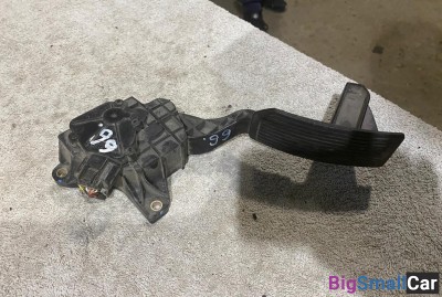 Педаль газа Nissan Teana J31 - купить Елшанке