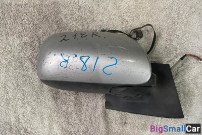 Зеркало правое Toyota Vitz - купить Елшанке